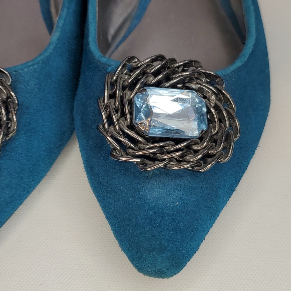 Fergie pointed toe blue suede Flats size 6